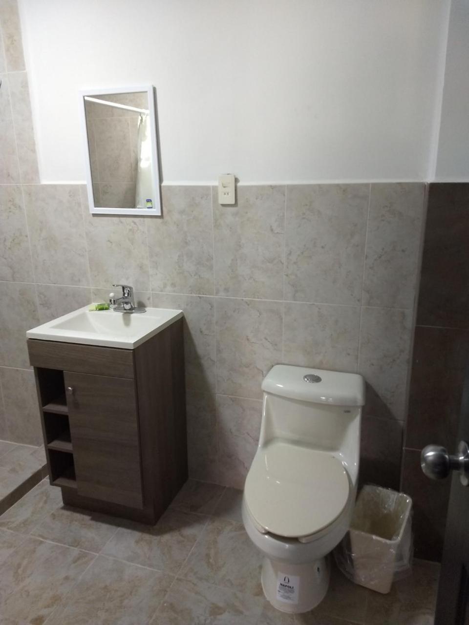 Hotel Del Bosque Торреон Экстерьер фото